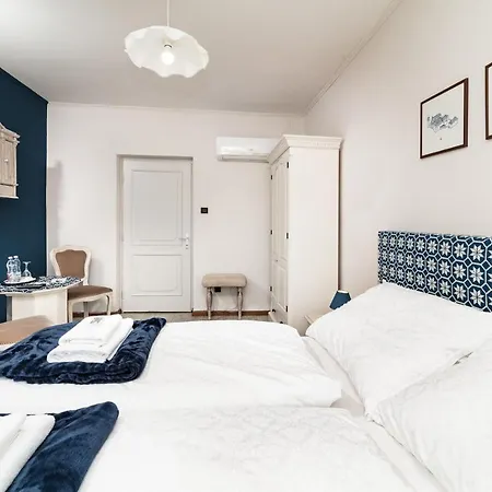 Panzio Bed & Breakfast