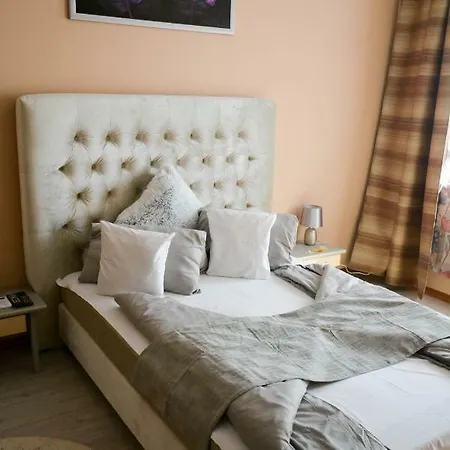 Panzio Bed and Breakfast